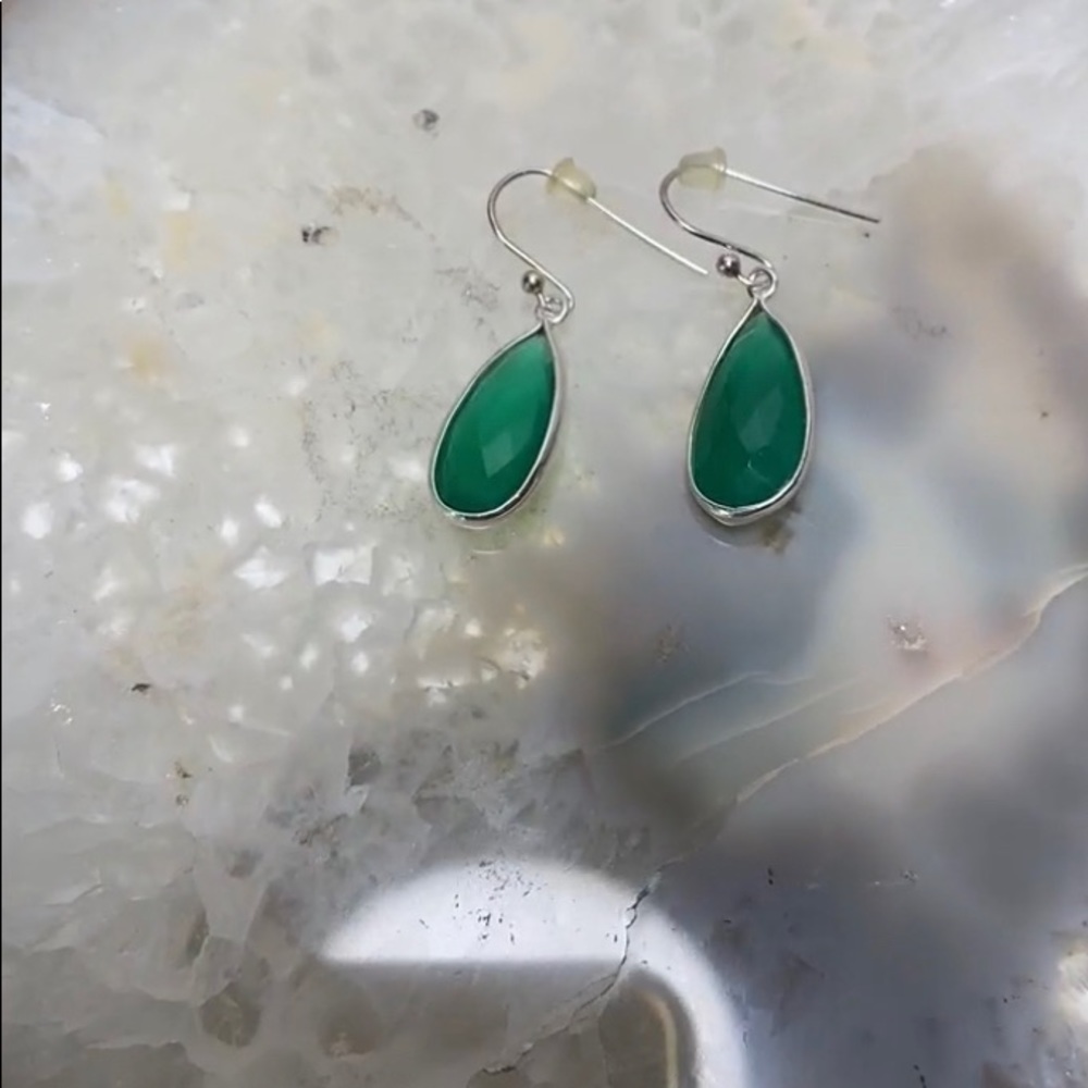 Green Agate earrings Sterling Silver 925. NWT